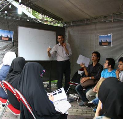 بخش آموزش مرکز علوم و ستاره شناسی تهران کارگاههای آموزشی یک روزه برپا کرد