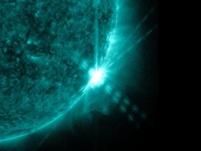 خورشید یک شراره خورشیدی دسته M5.9 ساتع کرد