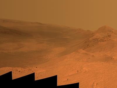 کاوشگر ناسا نمایی از خط قله کوهای مریخ بدست می آورد