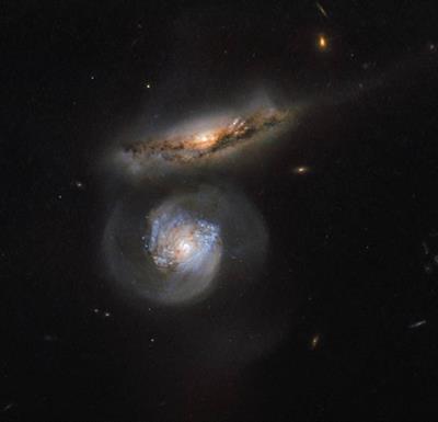 کهکشان مگا میزر توسط تلسکوپ هابل رصد شد
